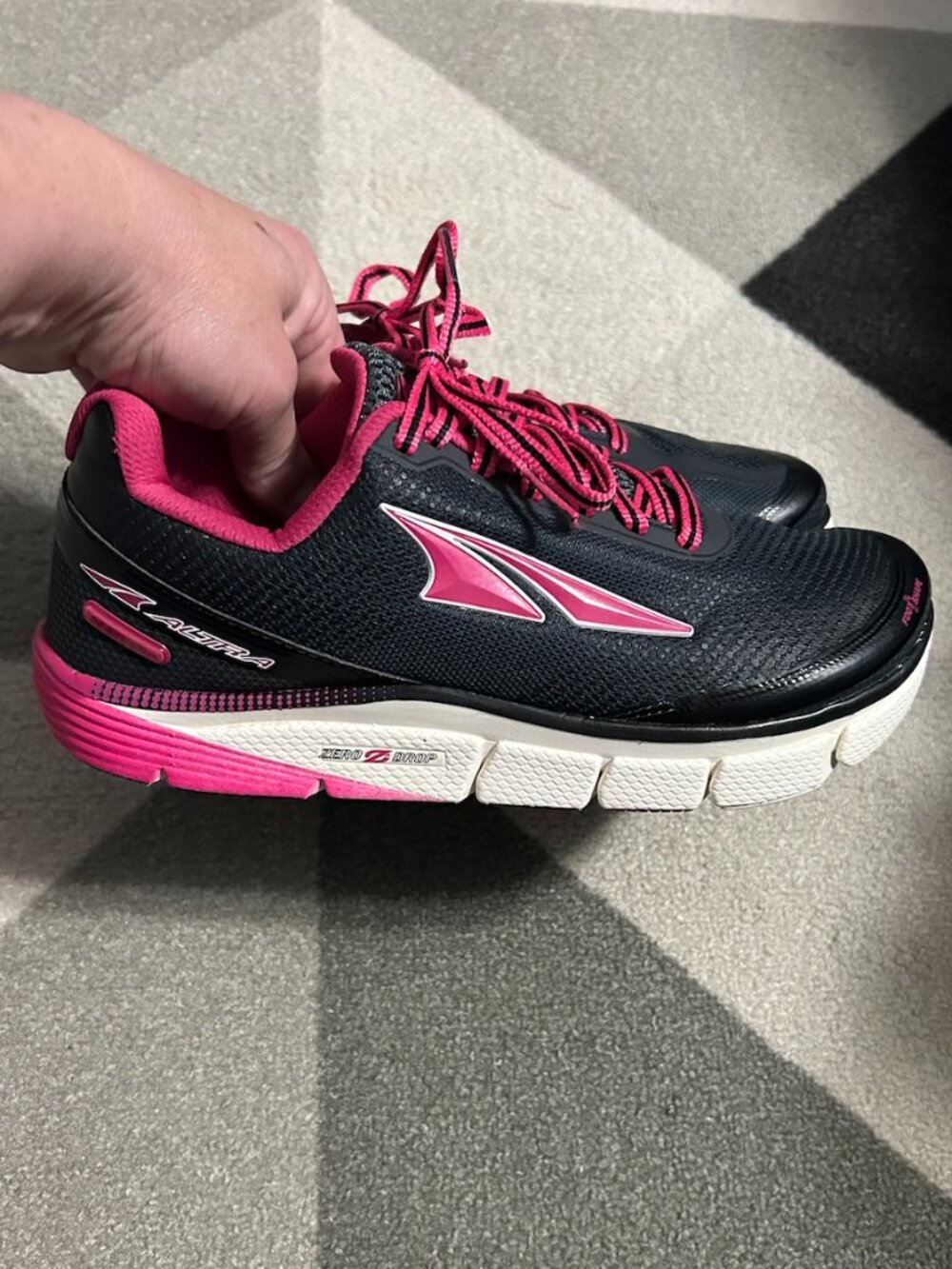 Altra Torin 2.5 Trail Running Shoes A2634-6 Black/Raspberry Women's Size 8.5